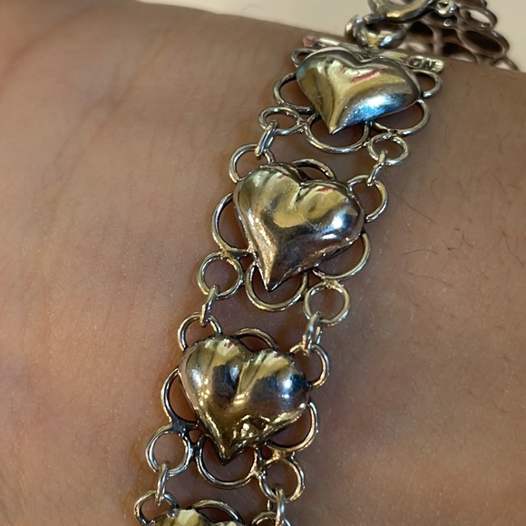 GORGEOUS 925‎ MARKED SILVER HEART FILIGREE DESIGNBRACELET